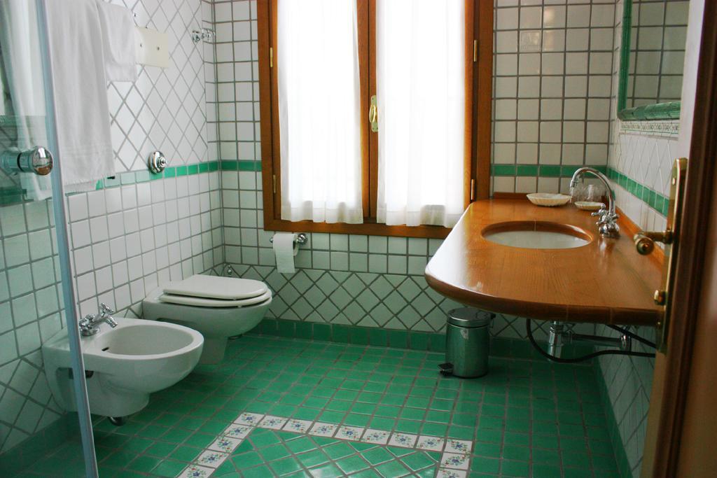Hotel La Torre Torreglia Bagian luar foto
